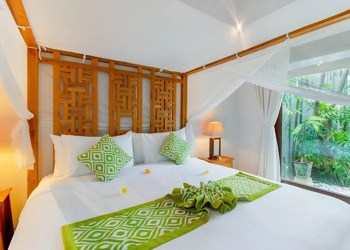 Istana 1 - Heart Of Seminyak, 2br, Sleeps 4