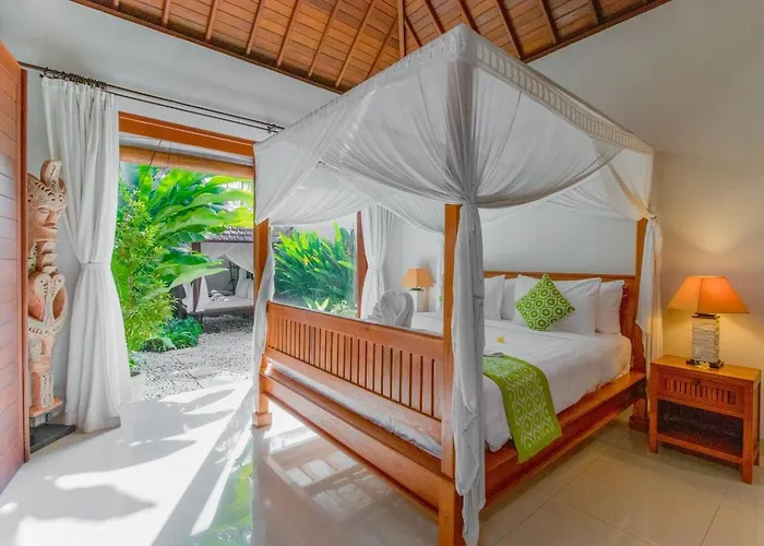 Istana 1 - Heart Of Seminyak, 2br, Sleeps 4 Villa
